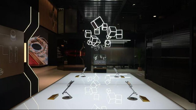 高端手机困局待解;追觅AURORA NEX LS1,以模块化影像给出新路径。 IT技术 高端手机困局待解;追觅AURORA NEX LS1,以模块化影像给出新路径。 IT技术 高端手机困局待解;追觅AURORA NEX LS1,以模块化影像给出新路径。 IT技术