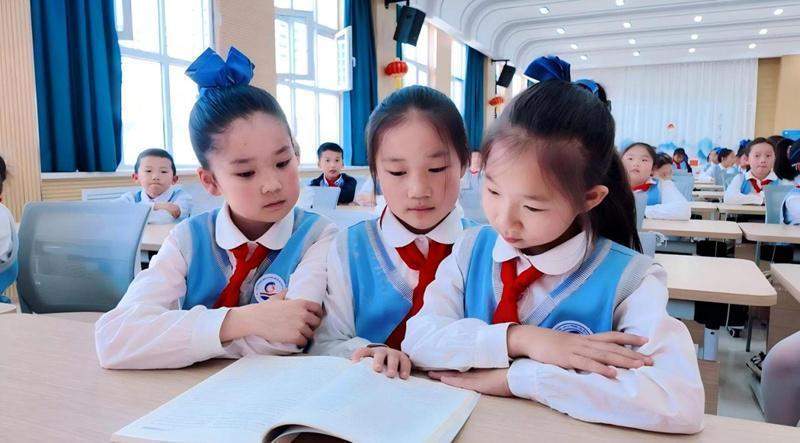  乡土文学与经典阅读的融合之道：利通区阅读推广活动的教育价值探析 教育招生